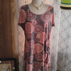 Robbie Bee Midi Dress